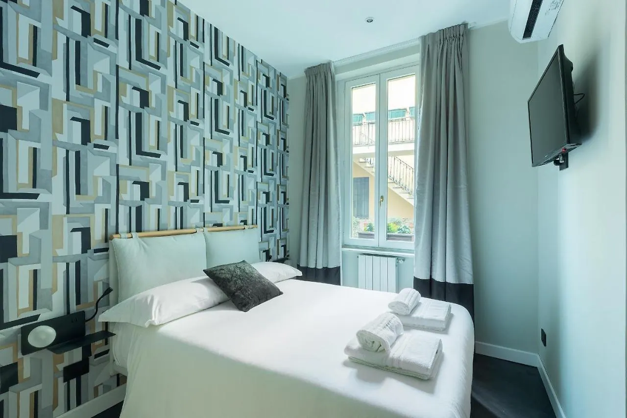 Hl Luxury Duomo Apartment - Via Torino, Montenapoleone Milan Italy
