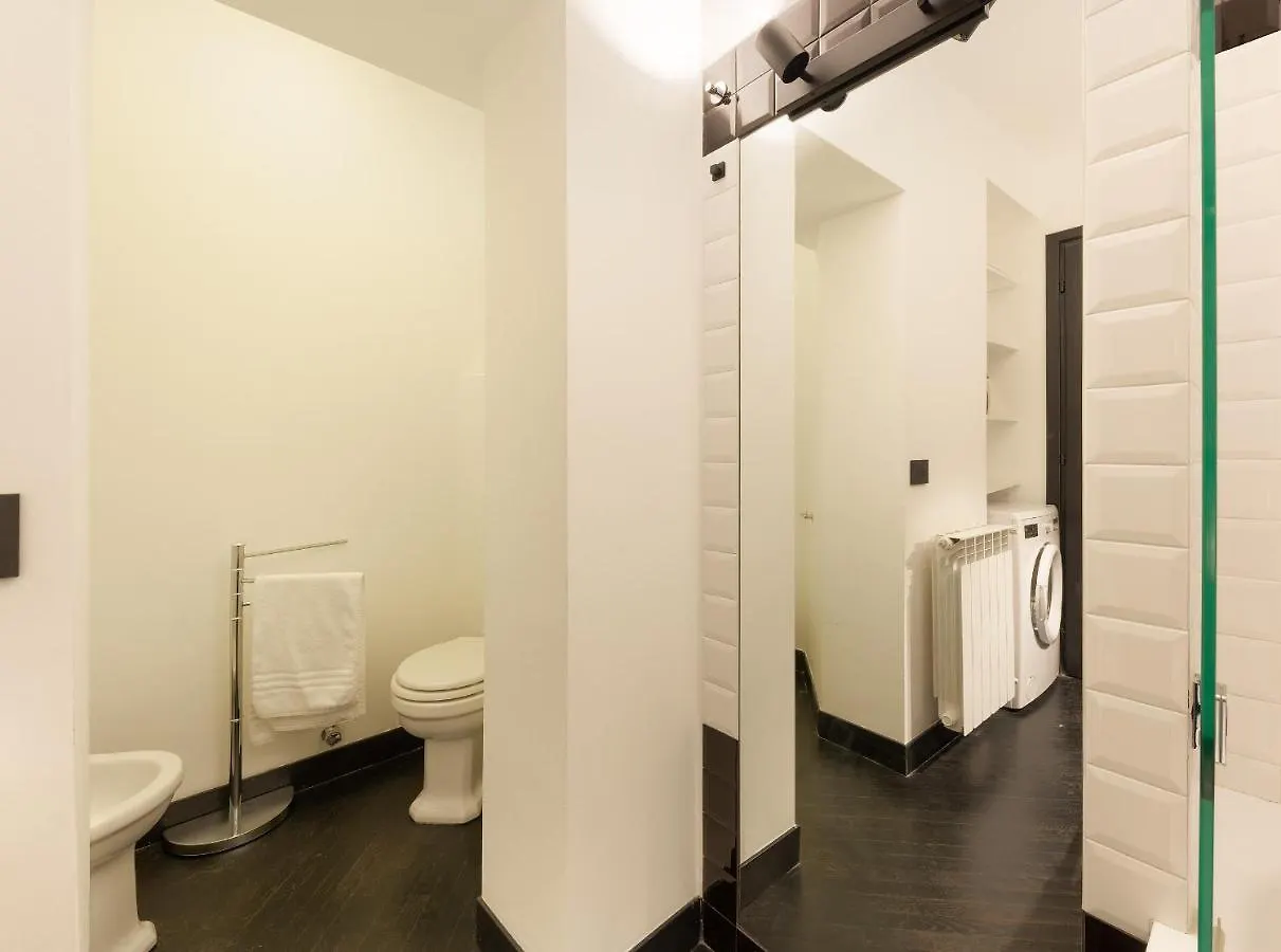 Holiday home Hl Luxury Duomo Apartment - Via Torino, Montenapoleone Milan
